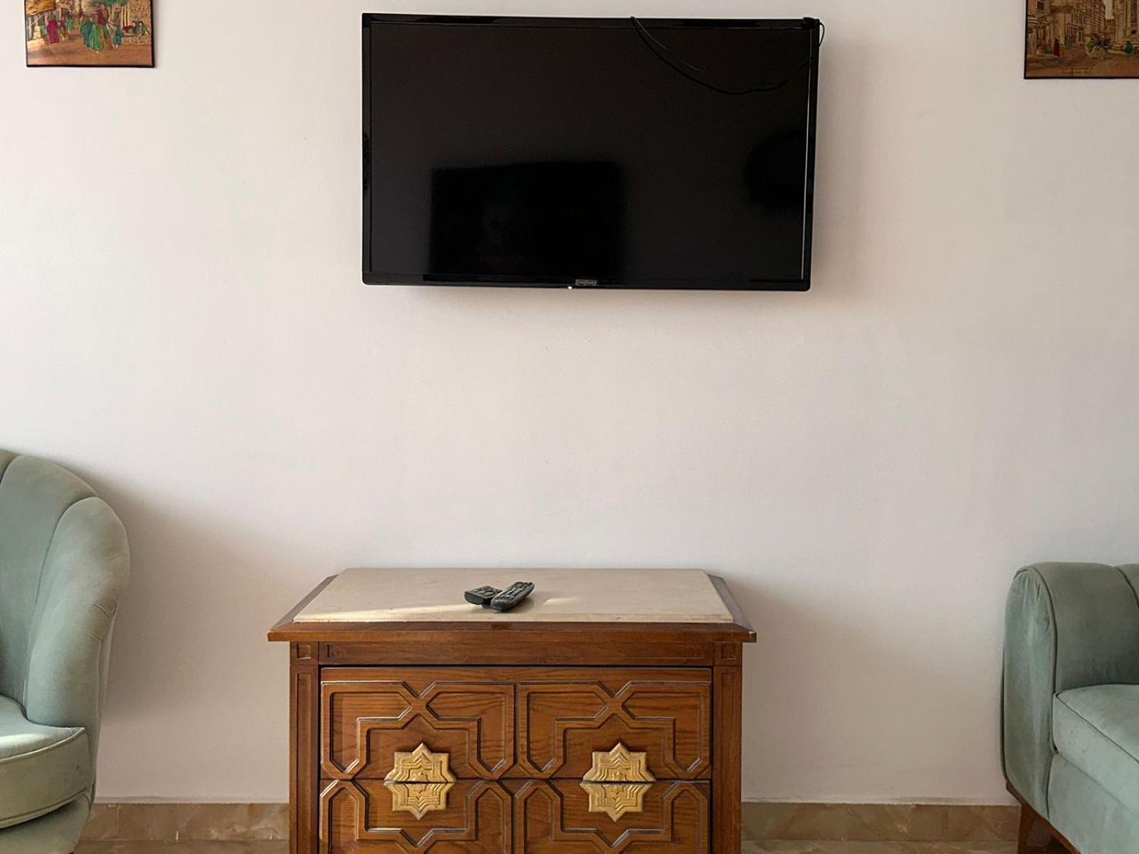 Full Pyramids View Apartment With Balcony For 8 P Kafrat al Jabal ภายนอก รูปภาพ