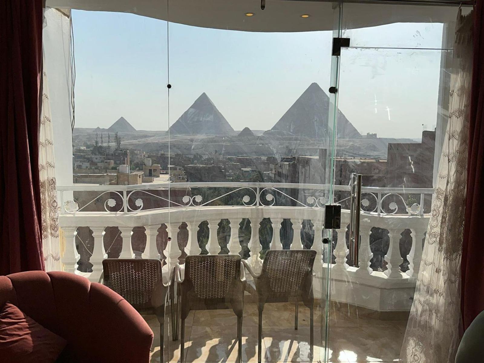 Full Pyramids View Apartment With Balcony For 8 P Kafrat al Jabal ภายนอก รูปภาพ